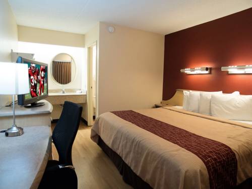 Imagen de la habitación del Hotel Red Roof Inn Kalamazoo West - Western Michigan U. Foto 14