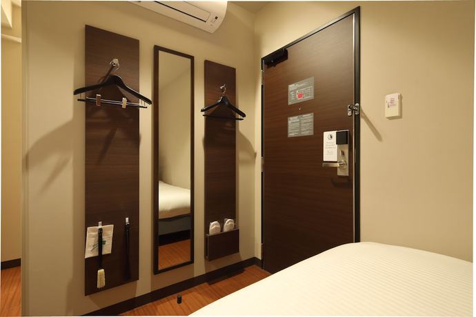Imagen de la habitación del Hotel Red Roof Inn Kamata. Foto 2