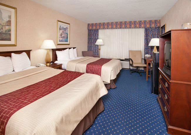 Imagen de los interiores del Hotel Red Roof Inn Knoxville Central - Papermill Road. Foto 10