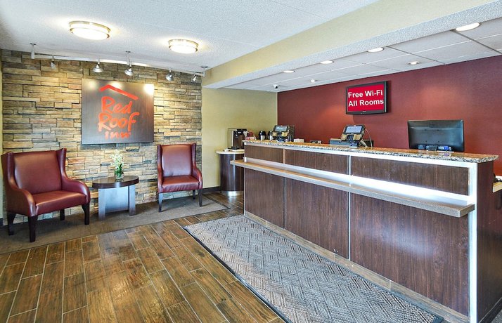 Imagen de los interiores del Hotel Red Roof Inn Louisville East - Hurstbourne. Foto 18