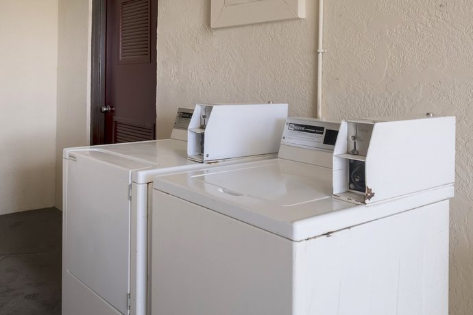 Imagen de los interiores del Hotel Red Roof Inn MacClenny. Foto 18