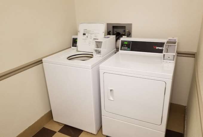 Imagen de los interiores del Hotel Red Roof Inn Martinsburg. Foto 17