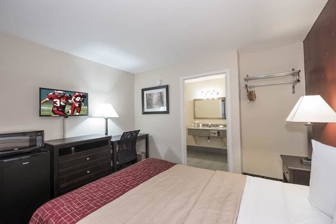 Imagen de la habitación del Hotel Red Roof Inn Mobile - Midtown. Foto 14