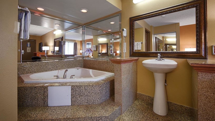 Imagen de la habitación del Hotel Red Roof Inn Morton Grove. Foto 12