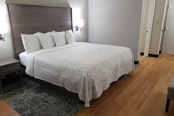 Imagen de la habitación del Hotel Red Roof Inn Moss Point. Foto 8