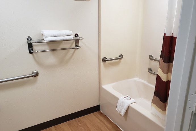 Imagen de la habitación del Hotel Red Roof Inn Moss Point. Foto 11