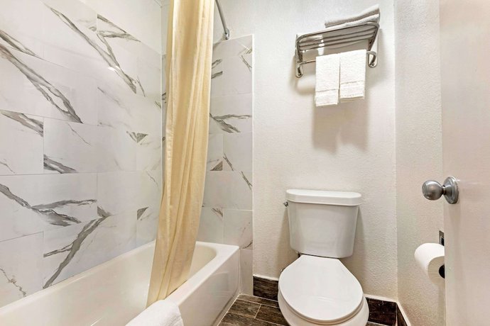 Imagen de la habitación del Hotel Red Roof Inn Nacogdoches. Foto 4