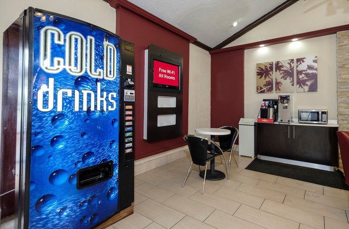 Imagen de los interiores del Hotel Red Roof Inn New Orleans - Westbank. Foto 16