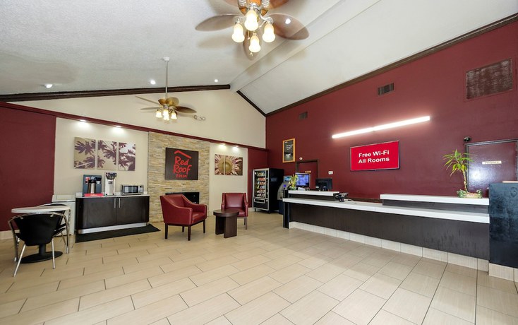 Imagen de los interiores del Hotel Red Roof Inn New Orleans - Westbank. Foto 17