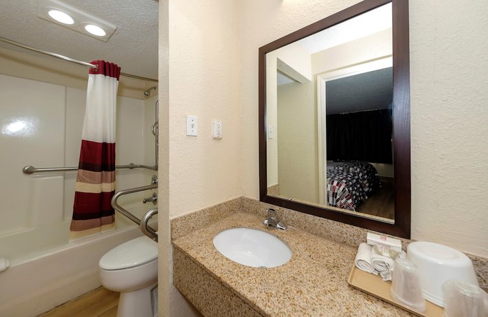 Imagen de la habitación del Hotel Red Roof Inn New Orleans - Westbank. Foto 10
