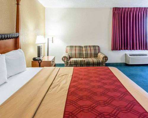 Imagen de la habitación del Hotel Red Roof Inn New Stanton. Foto 3