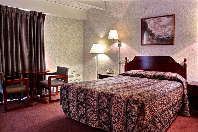 Imagen de la habitación del Hotel Red Roof Inn Niagara Falls. Foto 5