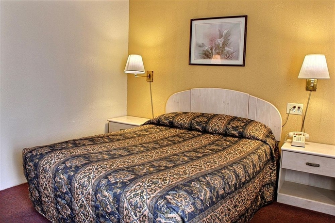 Imagen de la habitación del Hotel Red Roof Inn Niagara Falls. Foto 11