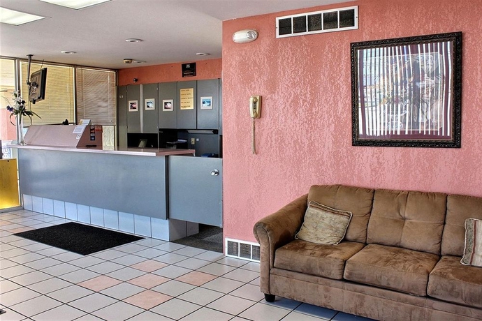 Imagen de los interiores del Hotel Red Roof Inn Niagara Falls. Foto 14