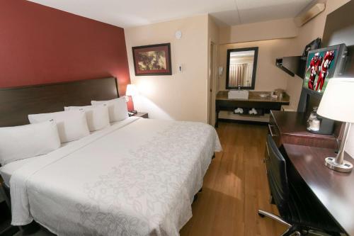 Imagen general del Hotel Red Roof Inn PLUS+ Baltimore - Washington DC/BWI South. Foto 2