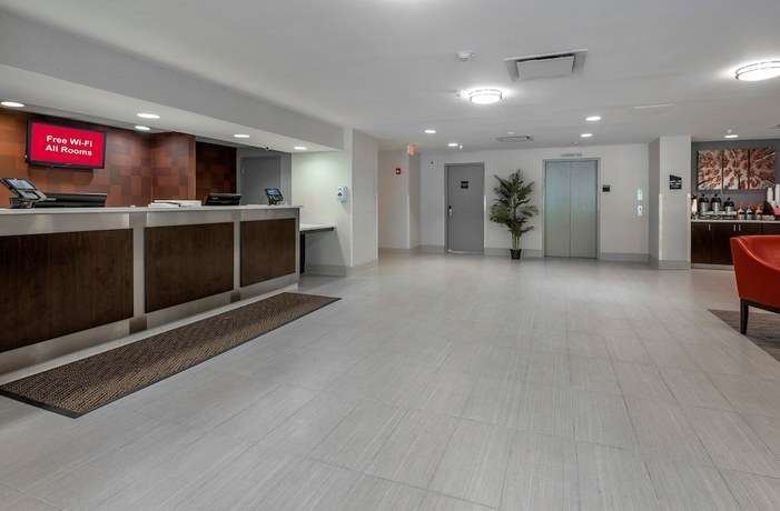 Imagen de los interiores del Hotel Red Roof Inn PLUS+ Boston - Mansfield/ Foxboro. Foto 16