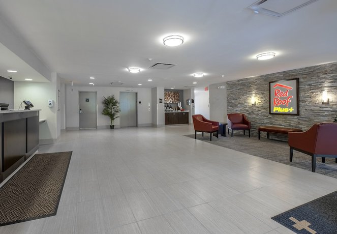 Imagen de los interiores del Hotel Red Roof Inn PLUS+ Boston - Mansfield/ Foxboro. Foto 18