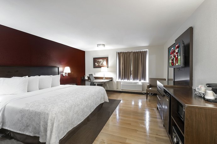 Imagen de la habitación del Hotel Red Roof Inn PLUS+ Columbus Downtown-Convention Center. Foto 12