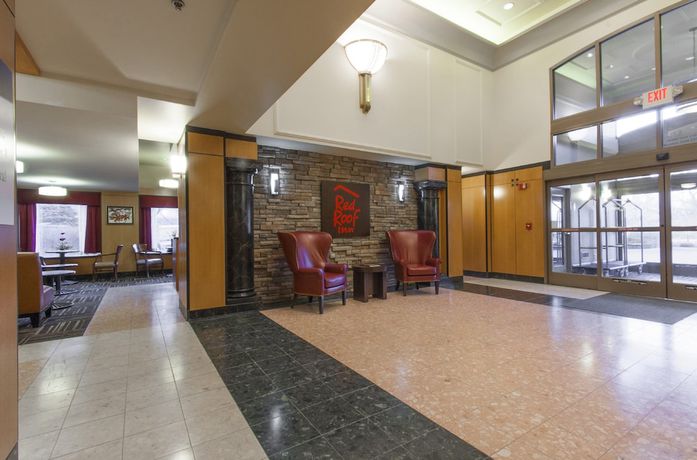 Imagen del bar/restaurante del Hotel Red Roof Inn PLUS+ Columbus Downtown-Convention Center. Foto 7