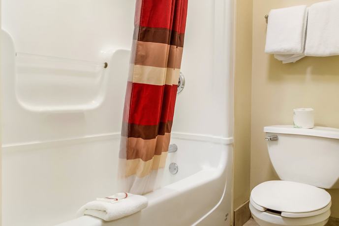 Imagen de la habitación del Hotel Red Roof Inn PLUS+ Raleigh Downtown &ndash; NCSU/Conv Center. Foto 6