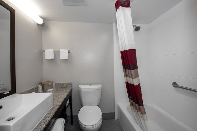 Imagen de la habitación del Hotel Red Roof Inn PLUS+ Tuscaloosa - University. Foto 5