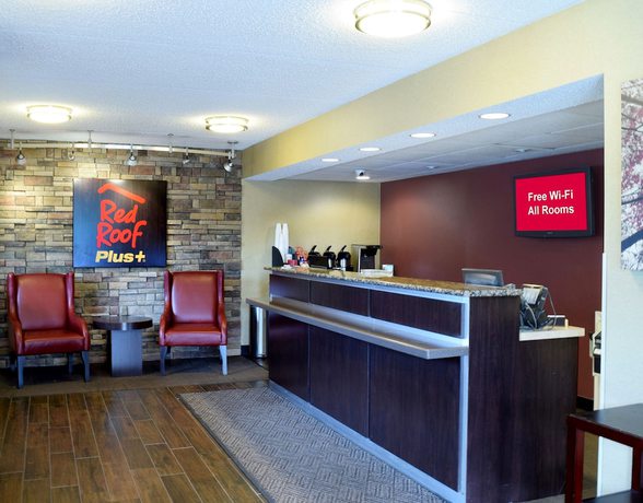 Imagen de los interiores del Hotel Red Roof Inn PLUS+ University at Buffalo - Amherst. Foto 20