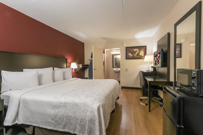Imagen de la habitación del Hotel Red Roof Inn PLUS+ University at Buffalo - Amherst. Foto 16