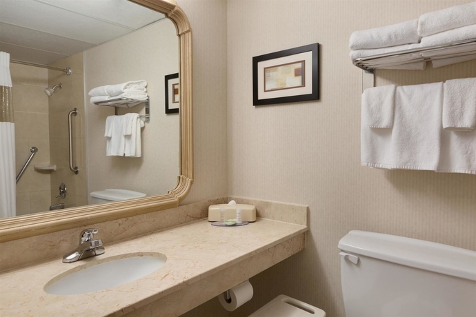 Imagen de la habitación del Hotel Red Roof Inn PLUS+ Vancouver Airport. Foto 9