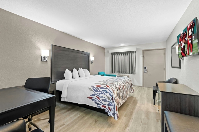 Imagen de la habitación del Hotel Red Roof Inn Panama City Beach. Foto 15