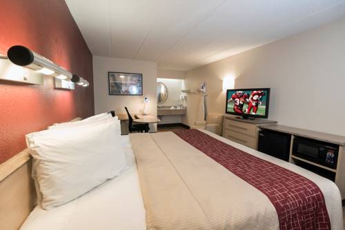 Imagen de la habitación del Hotel Red Roof Inn Parkersburg. Foto 2