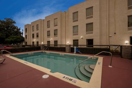 Imagen de la habitación del Hotel Red Roof Inn Pensacola Fairgrounds. Foto 2