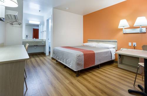Imagen de la habitación del Hotel Red Roof Inn Phoenix - Midtown. Foto 8