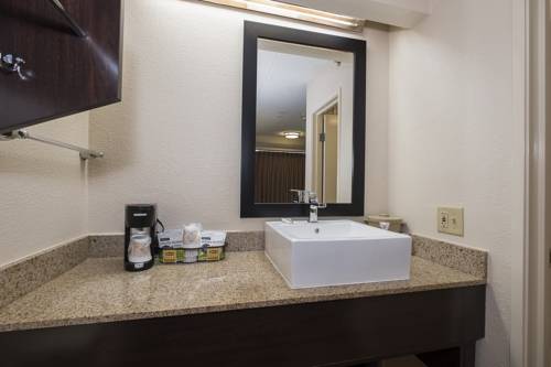 Imagen de la habitación del Hotel Red Roof Inn Plus+ Boston - Framingham. Foto 15