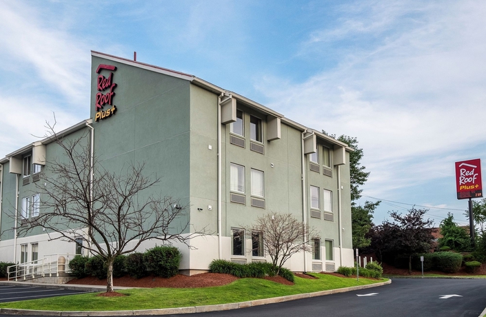 Imagen de los exteriores del Hotel Red Roof Inn Plus+ Boston - Logan. Foto 7