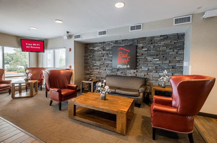 Imagen de los interiores del Hotel Red Roof Inn Plus+ Boston - Logan. Foto 12