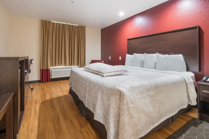 Imagen de la habitación del Hotel Red Roof Inn Plus+ Fort Worth - Burleson. Foto 7
