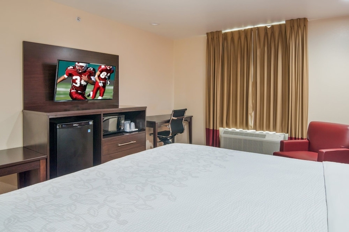 Imagen de la habitación del Hotel Red Roof Inn Plus+ Fort Worth - Burleson. Foto 14