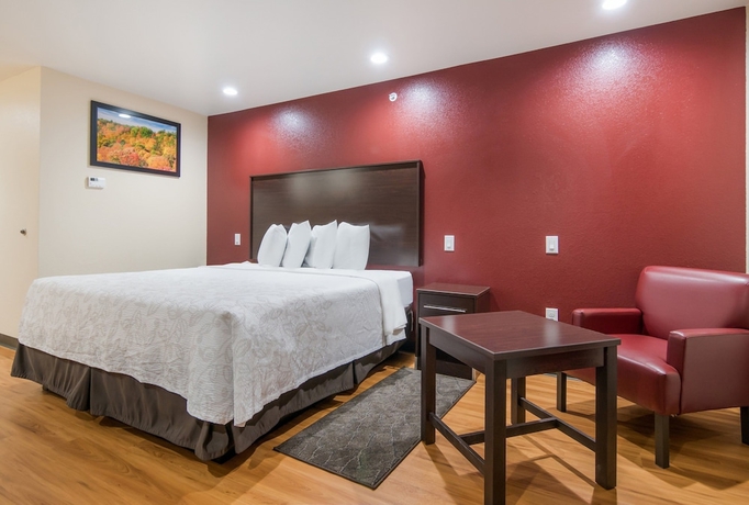 Imagen de la habitación del Hotel Red Roof Inn Plus+ Fort Worth - Burleson. Foto 18