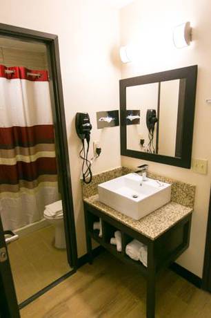 Imagen de la habitación del Hotel Red Roof Inn Plus+ Huntsville. Foto 8