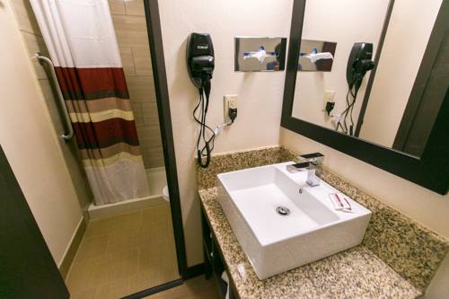 Imagen general del Hotel Red Roof Inn Plus+ Huntsville. Foto 1