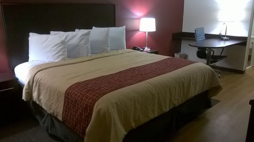 Imagen de los exteriores del Hotel Red Roof Inn Plus+ Huntsville - Madison. Foto 9