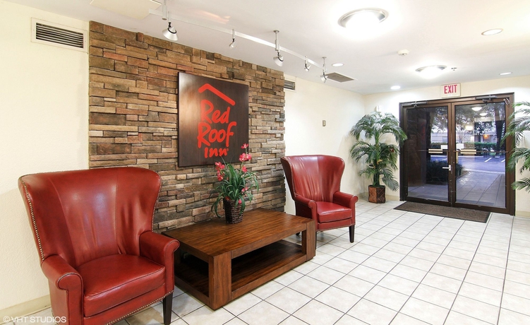Imagen de los interiores del Hotel Red Roof Inn Plus+ Jacksonville - Southpoint. Foto 14