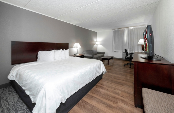 Imagen de la habitación del Hotel Red Roof Inn Plus+ Newark Liberty Airport - Carteret. Foto 2