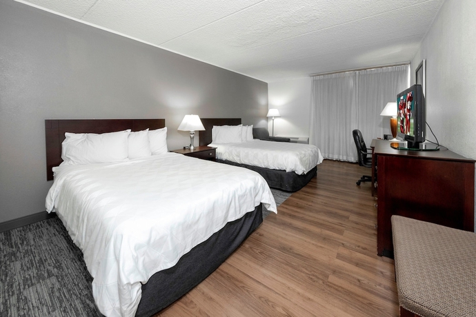 Imagen de la habitación del Hotel Red Roof Inn Plus+ Newark Liberty Airport - Carteret. Foto 5