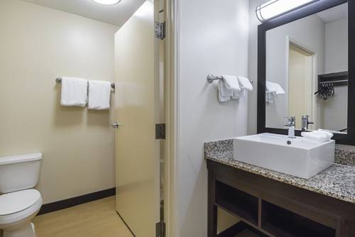 Imagen de la habitación del Hotel Red Roof Inn Plus+ Phoenix West. Foto 5