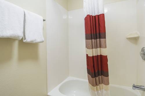 Imagen de la habitación del Hotel Red Roof Inn Plus+ Phoenix West. Foto 6