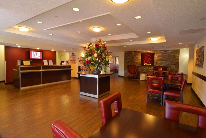 Imagen de los interiores del Hotel Red Roof Inn Plus+ San Antonio Downtown - Riverwalk. Foto 12