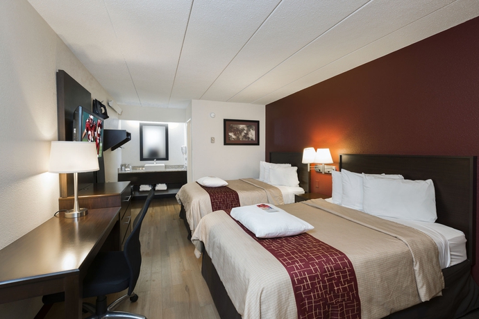 Imagen de la habitación del Hotel Red Roof Inn Plus+ St Louis - Forest Park/ Hampton Ave. Foto 2