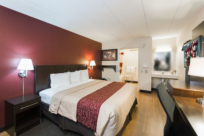 Imagen de los interiores del Hotel Red Roof Inn Plus+ St Louis - Forest Park/ Hampton Ave. Foto 15