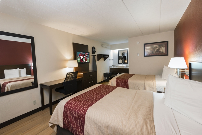 Imagen de la habitación del Hotel Red Roof Inn Plus+ St Louis - Forest Park/ Hampton Ave. Foto 8